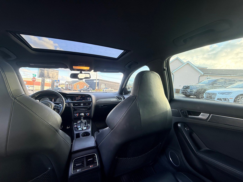 2014 Audi S4 Image 32