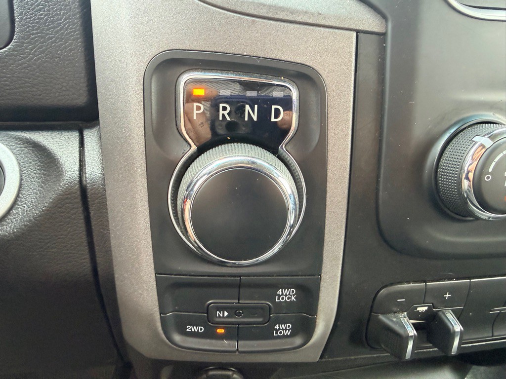 2021 RAM 1500 Image 35