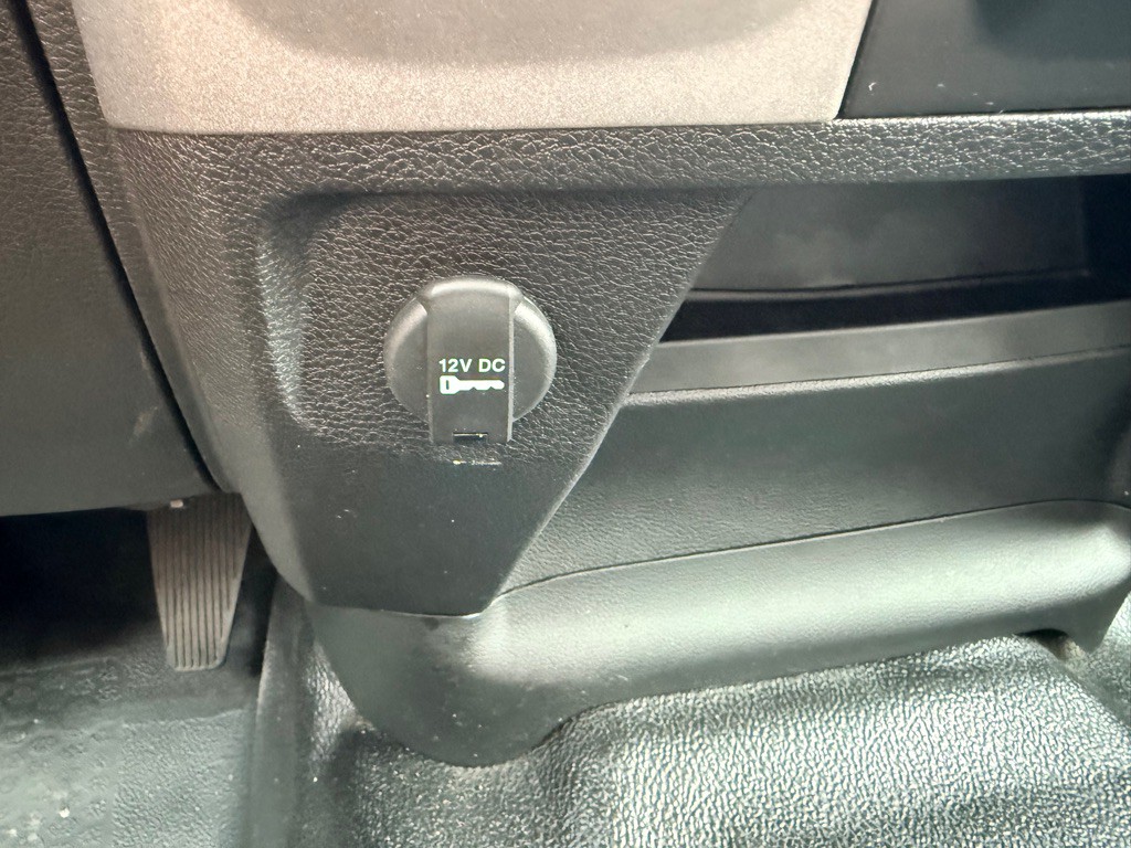 2021 RAM 1500 Image 37