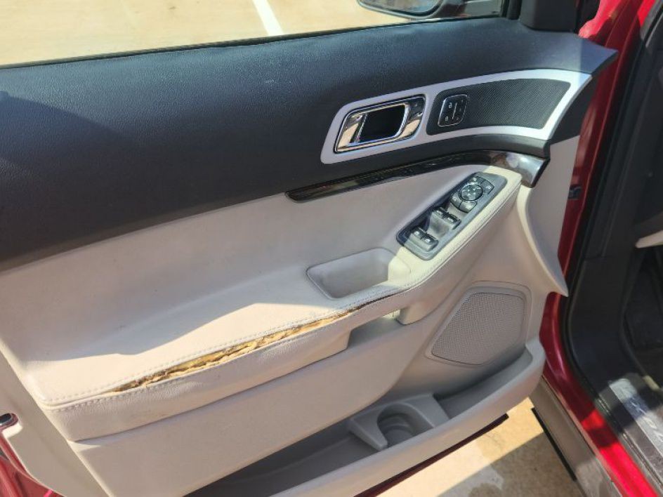 2014 Ford Explorer Image 16