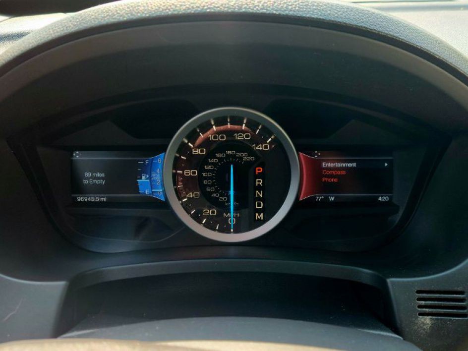 2014 Ford Explorer Image 21