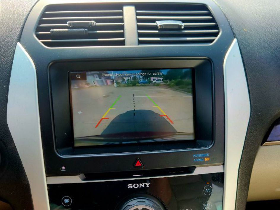 2014 Ford Explorer Image 24