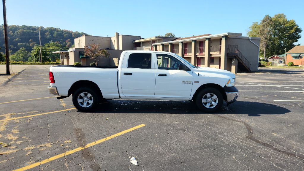 2018 RAM 1500 Image 2