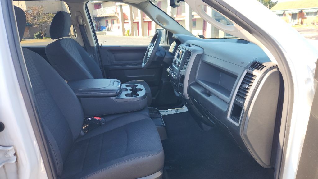 2018 RAM 1500 Image 7