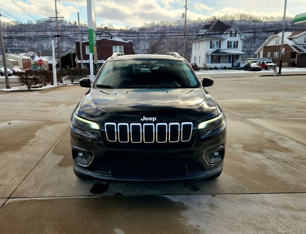 2019 Jeep Cherokee Image 2