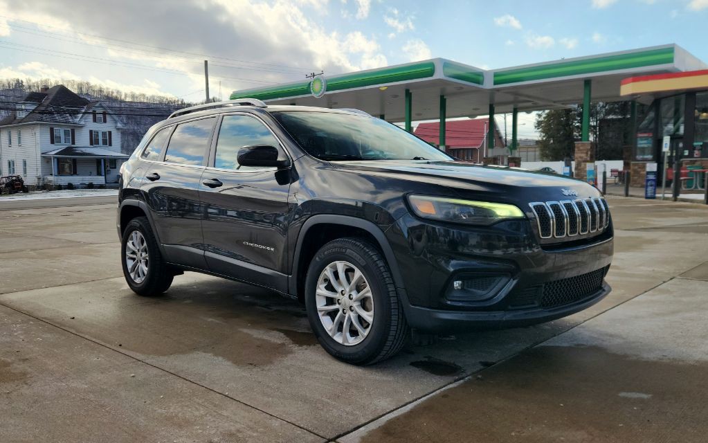 2019 Jeep Cherokee Image 3