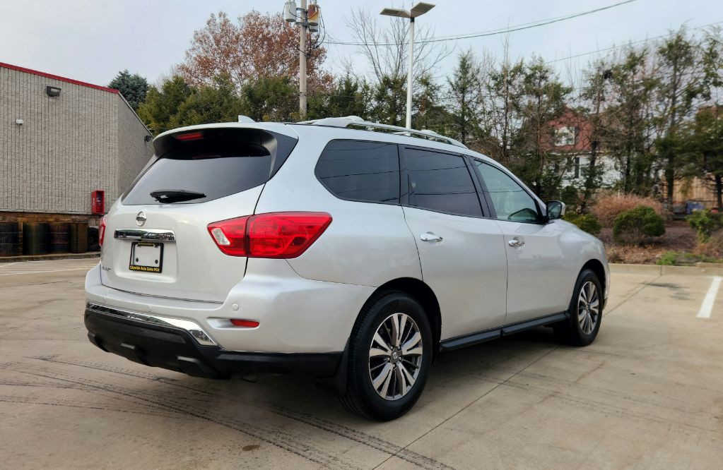 2019 Nissan Pathfinder Image 5