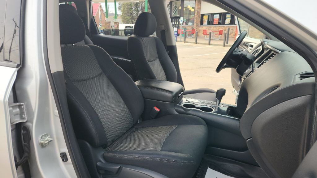 2019 Nissan Pathfinder Image 13