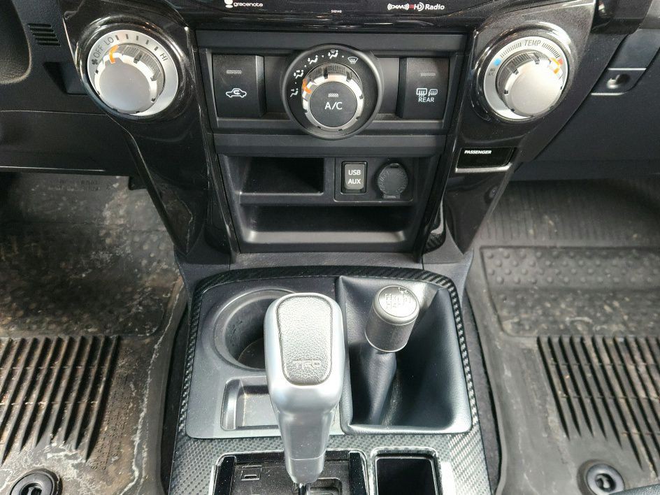 2018 Toyota 4Runner Image 15