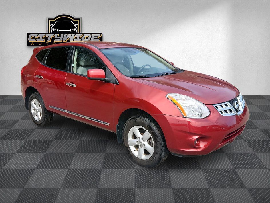 2013 Nissan Rogue Image 1