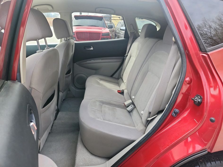 2013 Nissan Rogue Image 11