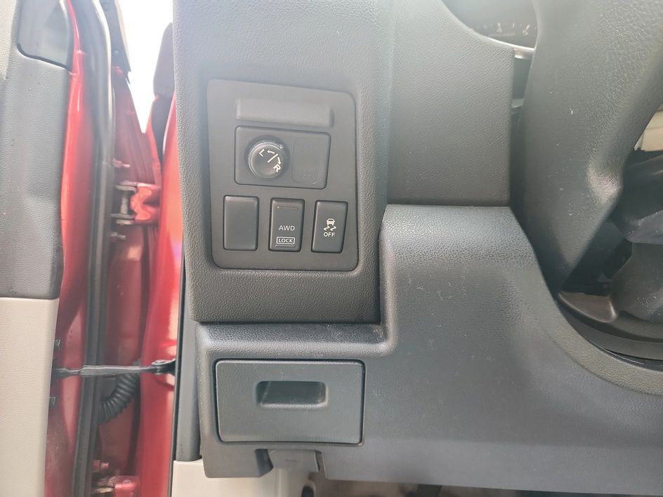 2013 Nissan Rogue Image 18