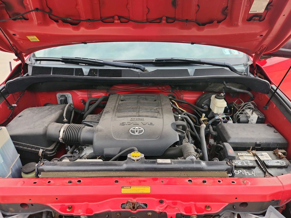 2011 Toyota Tundra Image 9