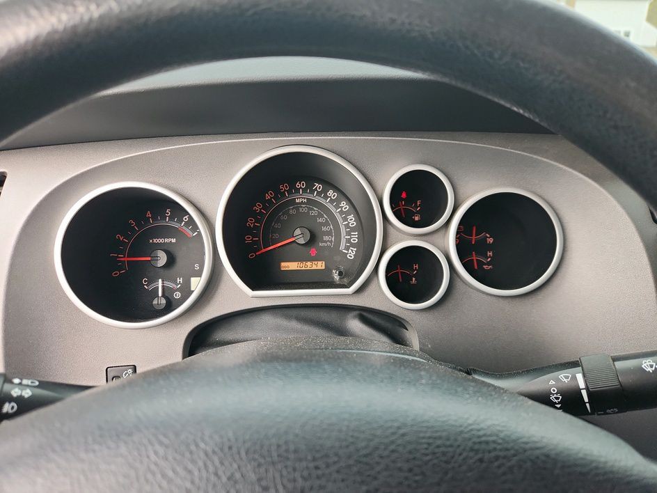 2011 Toyota Tundra Image 18