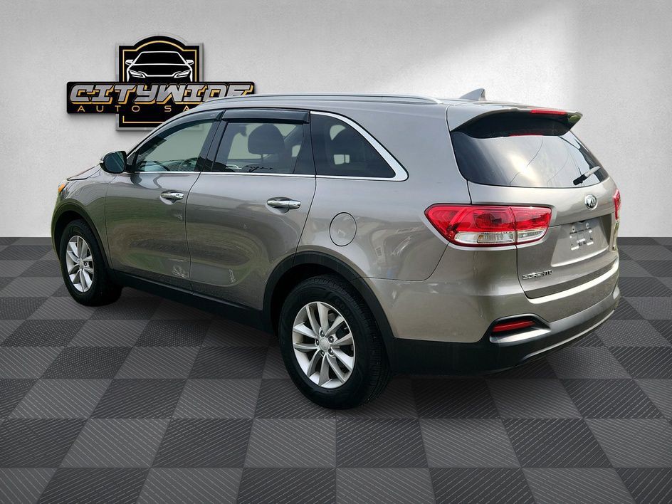 2018 Kia Sorento Image 5