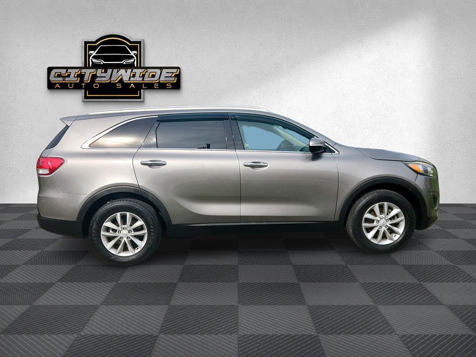 2018 Kia Sorento Image 8