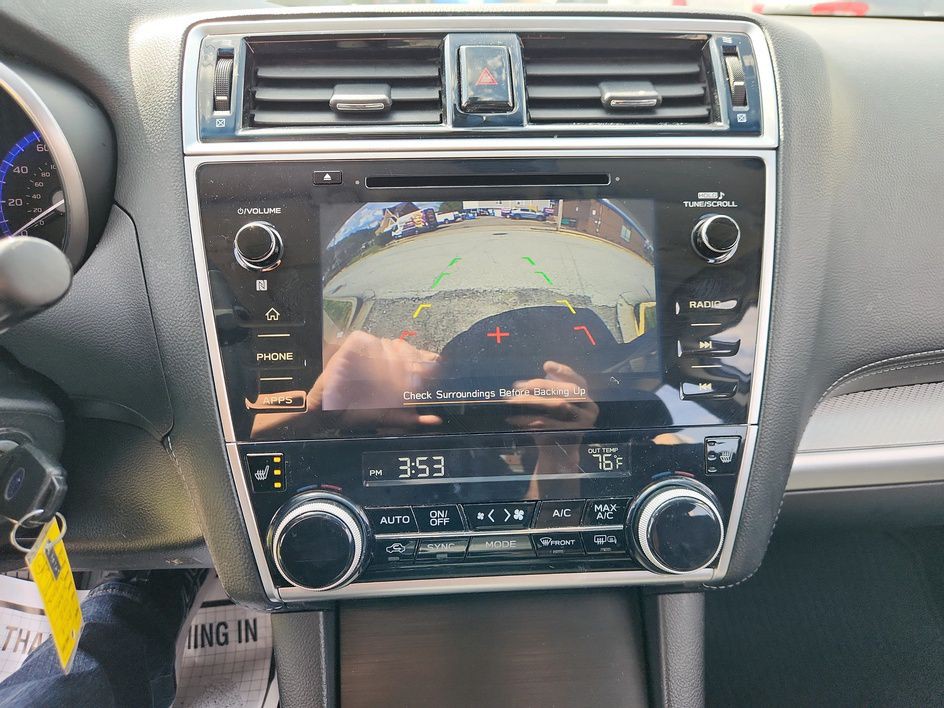 2018 Subaru Outback Image 16