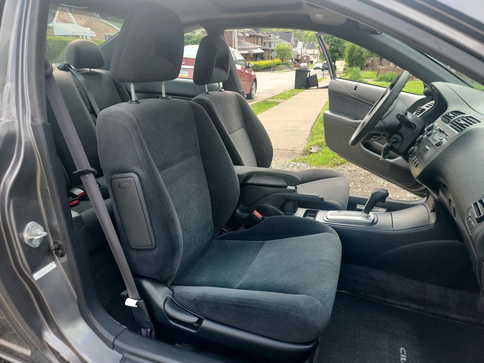 2005 Honda Civic Image 11