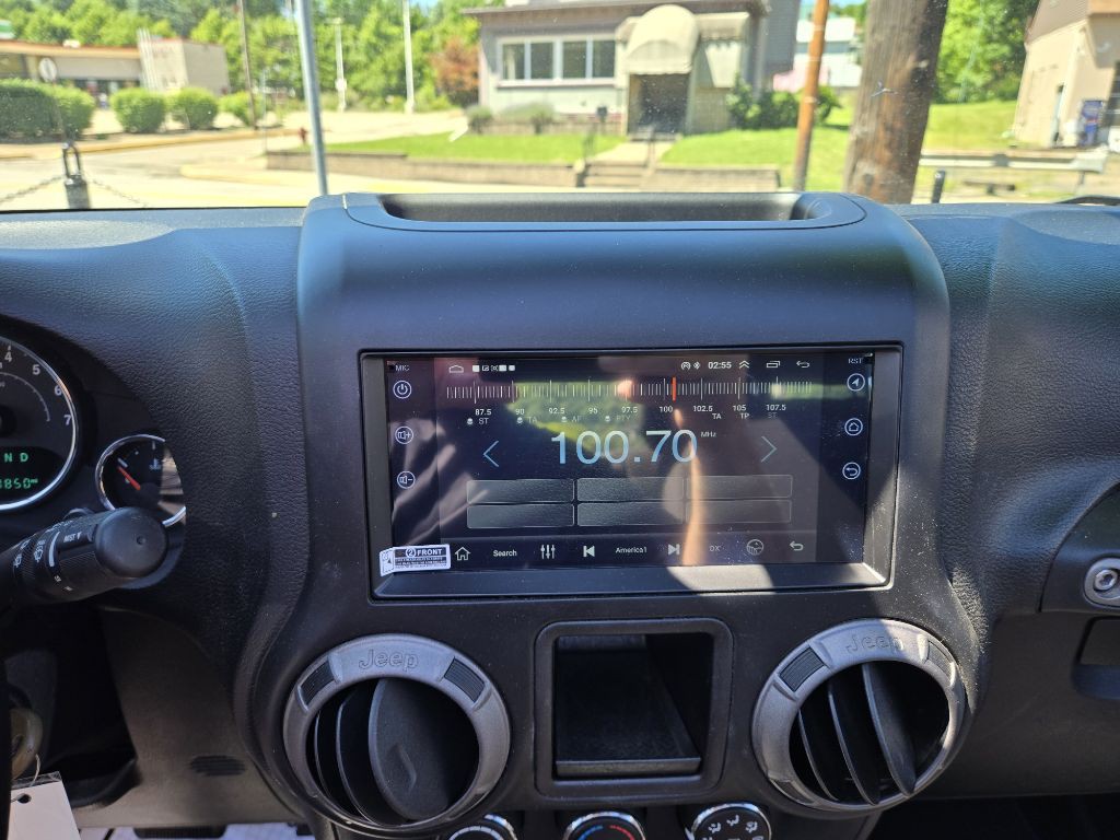 2017 Jeep Wrangler Unlimited Image 18