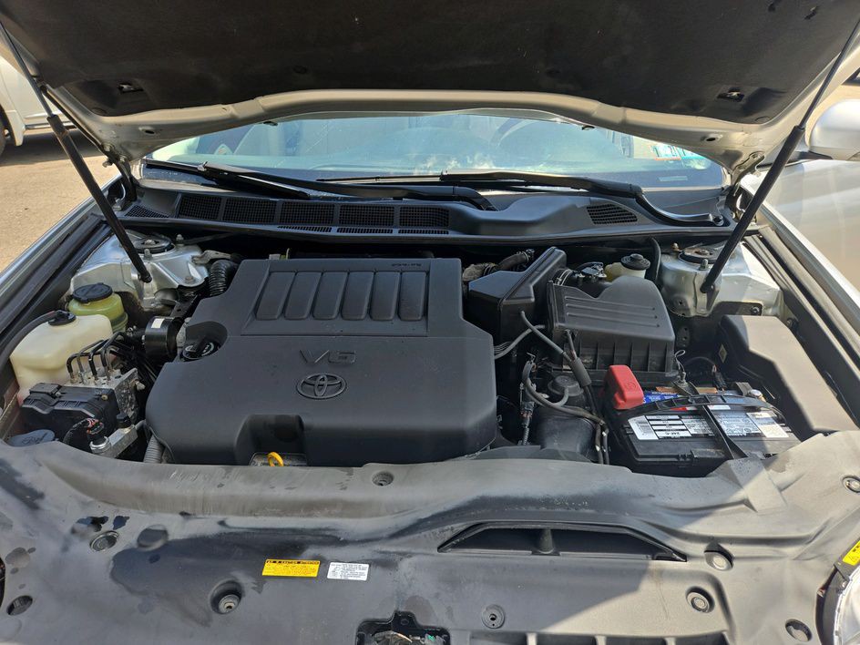 2012 Toyota Avalon Image 9