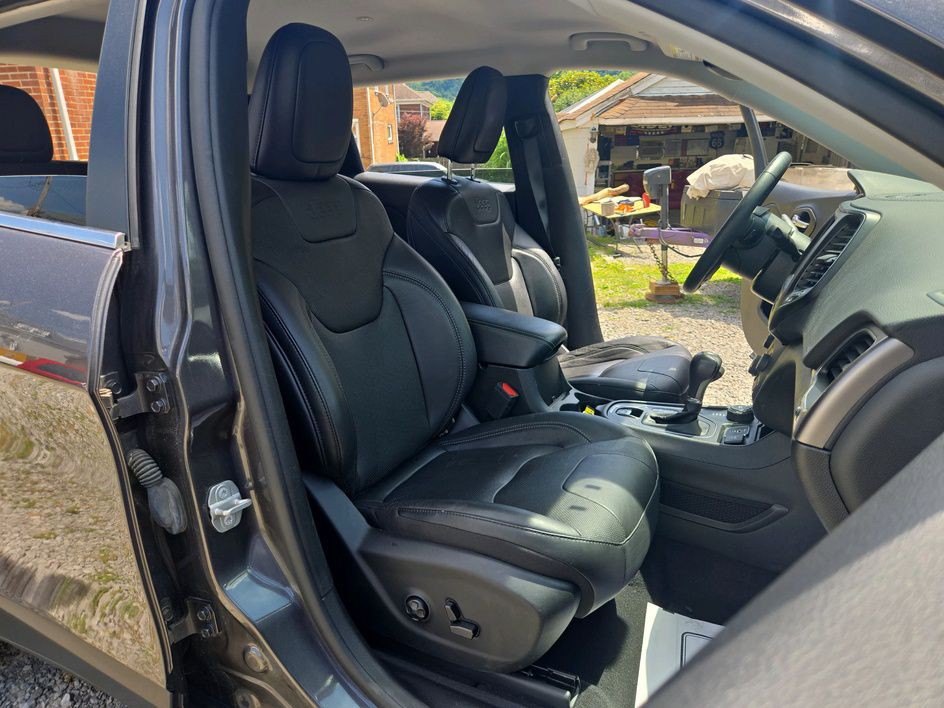 2021 Jeep Cherokee Image 14