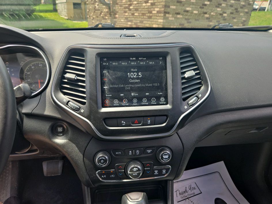 2021 Jeep Cherokee Image 16