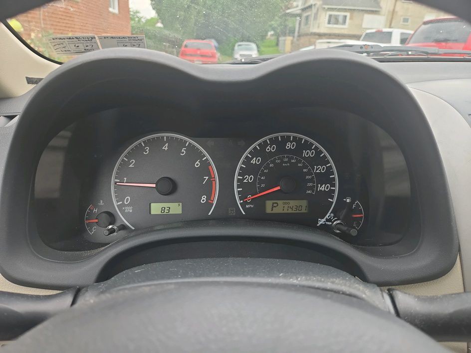 2011 Toyota Corolla Image 11