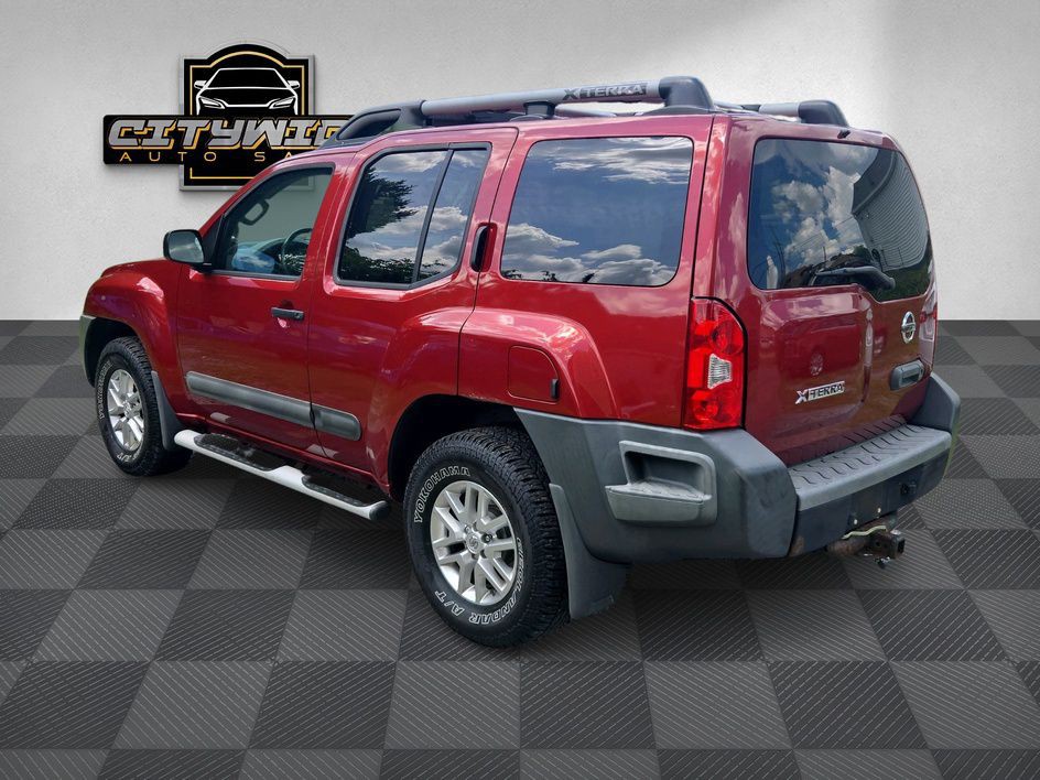 2015 Nissan Xterra Image 5