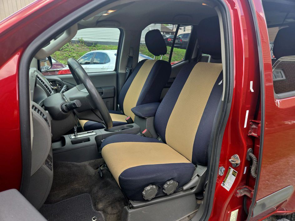 2015 Nissan Xterra Image 11