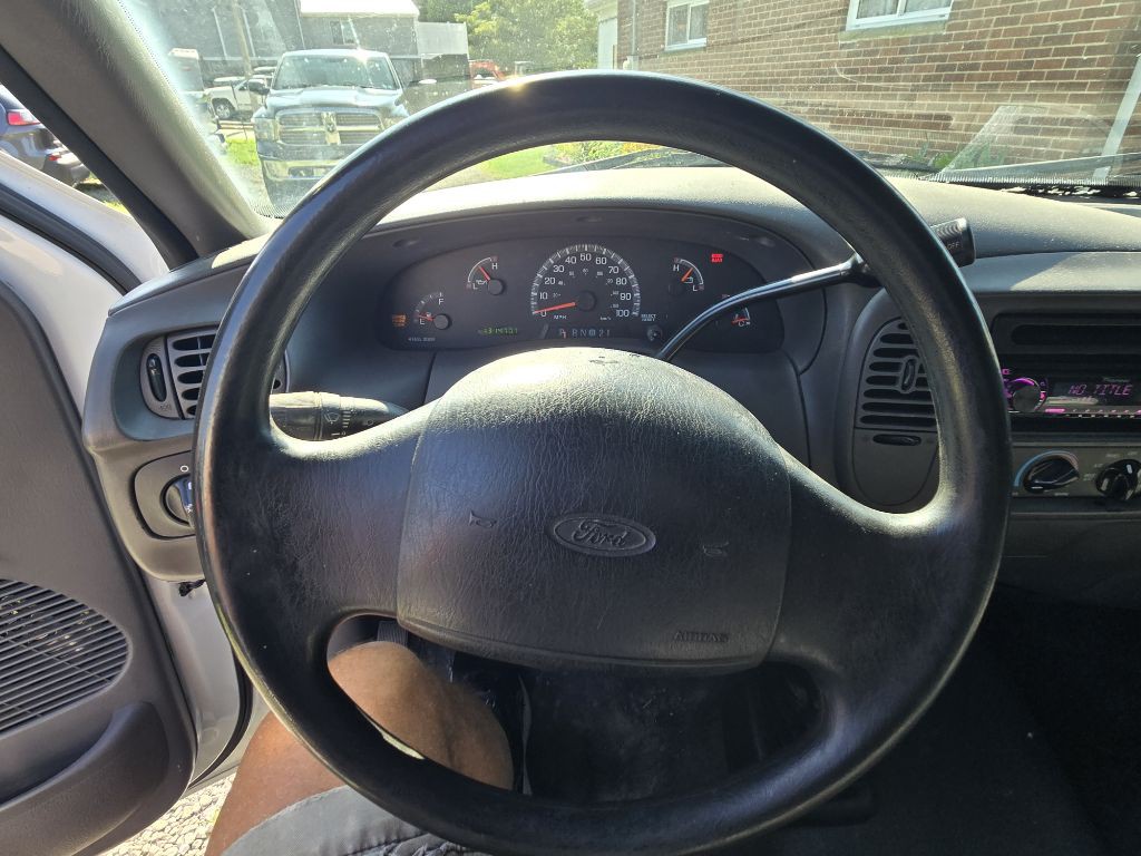 2002 Ford F-150 Image 15