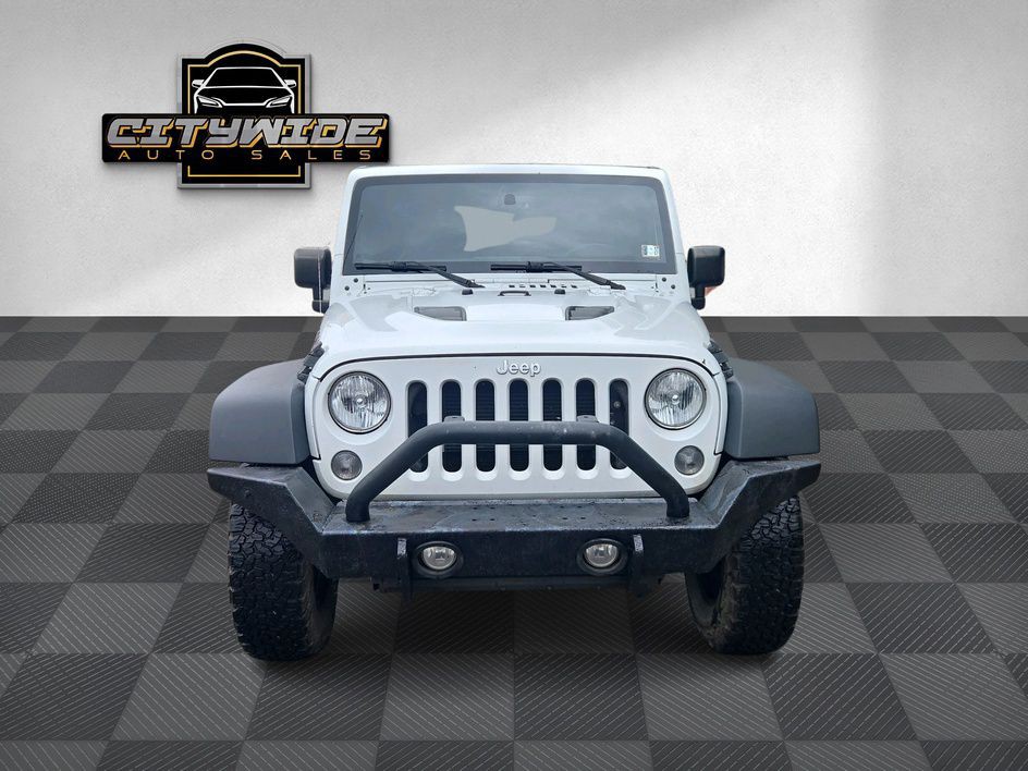 2015 Jeep Wrangler Unlimited Image 2