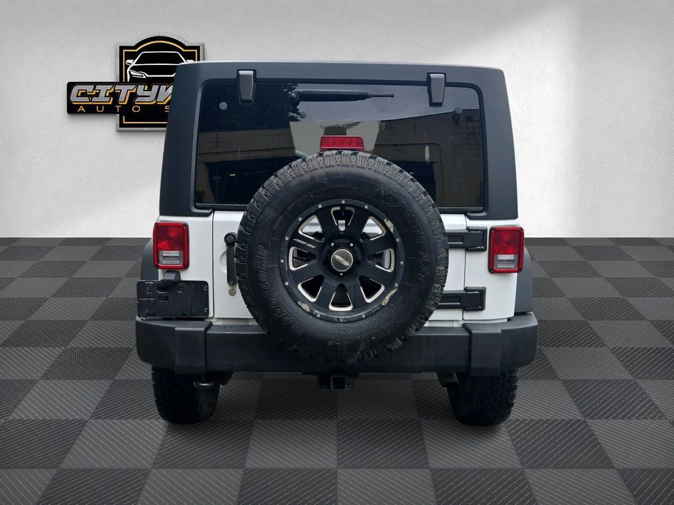 2015 Jeep Wrangler Unlimited Image 6