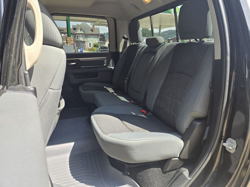 2014 RAM 1500 Image 12
