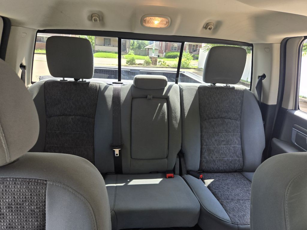 2014 RAM 1500 Image 13