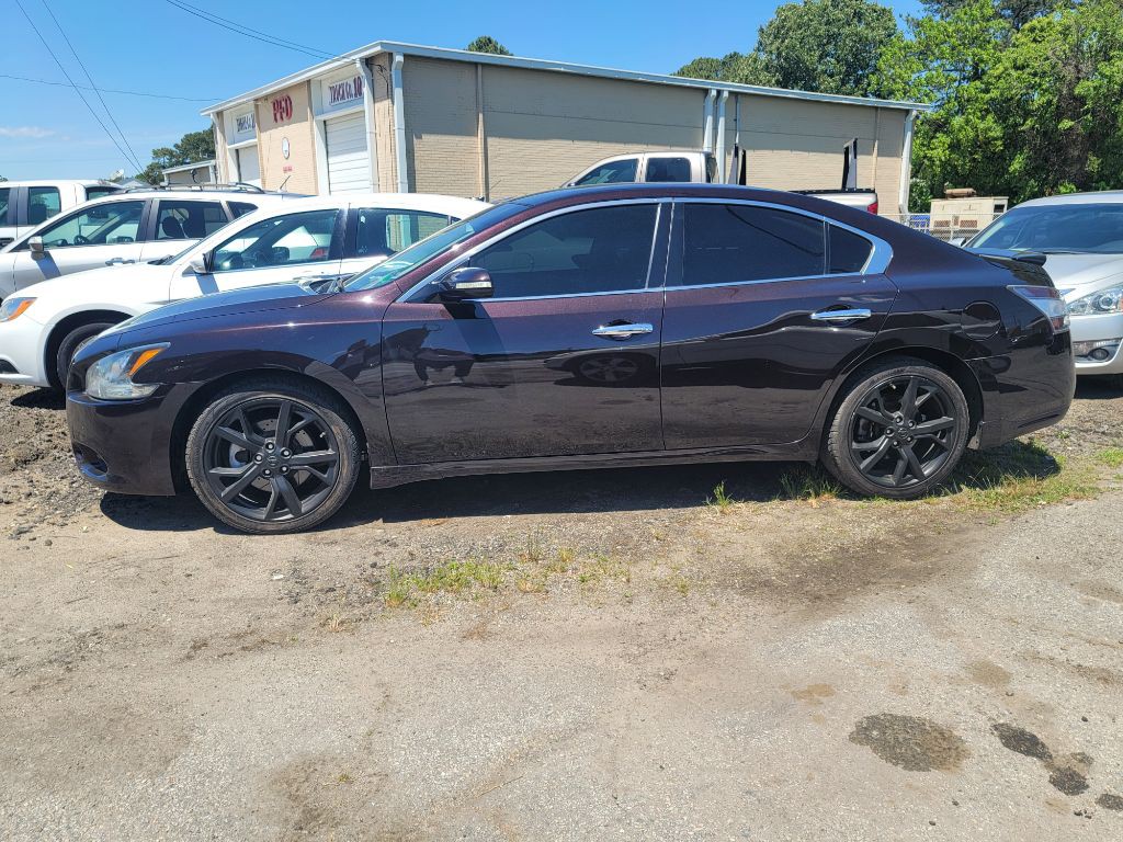 2014 Nissan Maxima Image 2