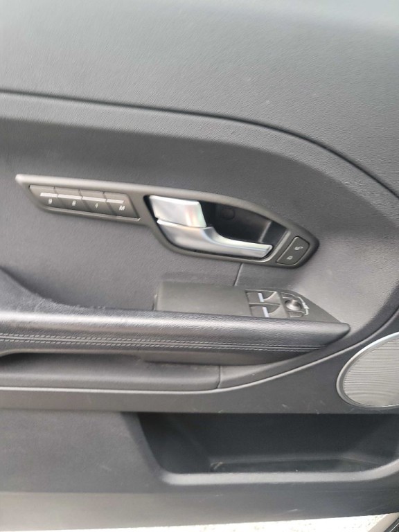 2012 Land Rover Range Rover Evoque Image 10