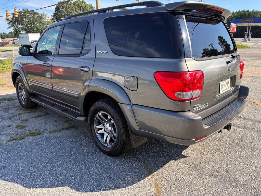 2007 Toyota Sequoia Image 3