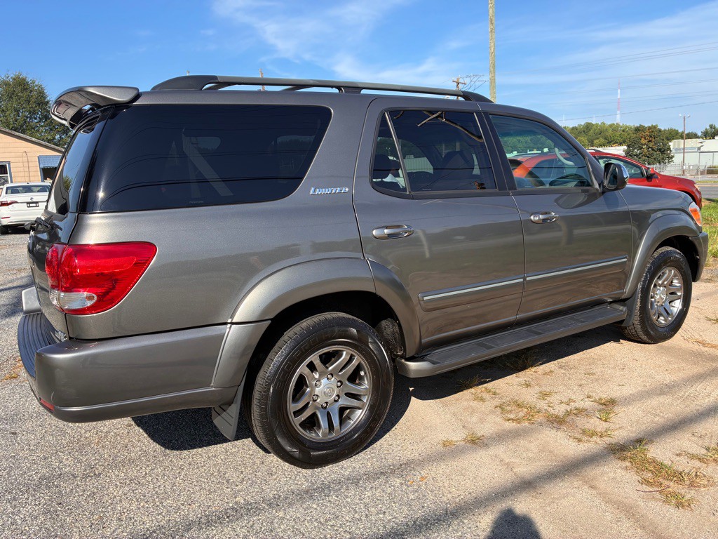 2007 Toyota Sequoia Image 4