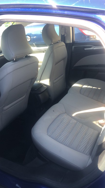 2016 Ford Fusion Image 5