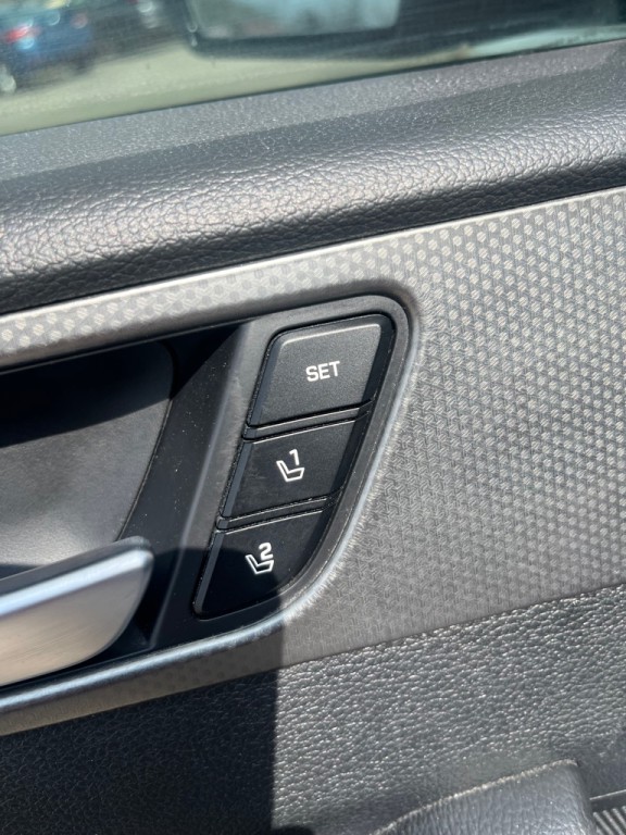 2015 Hyundai Sonata Image 9