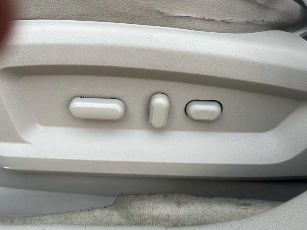 2013 Lincoln MKX Image 10