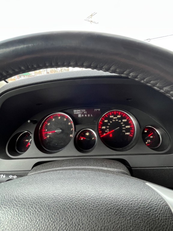 2011 GMC Acadia Image 10