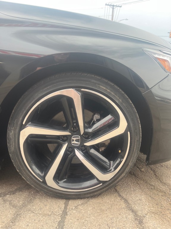 2020 Honda Accord Image 6