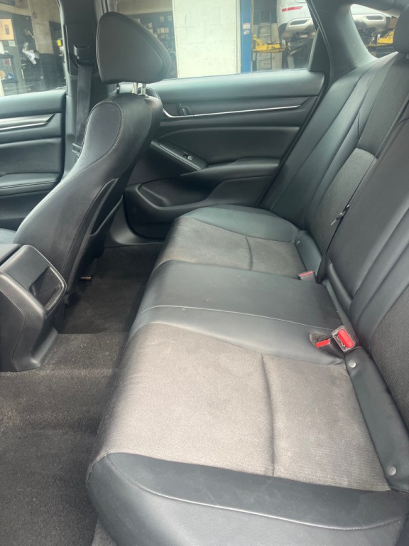 2020 Honda Accord Image 9