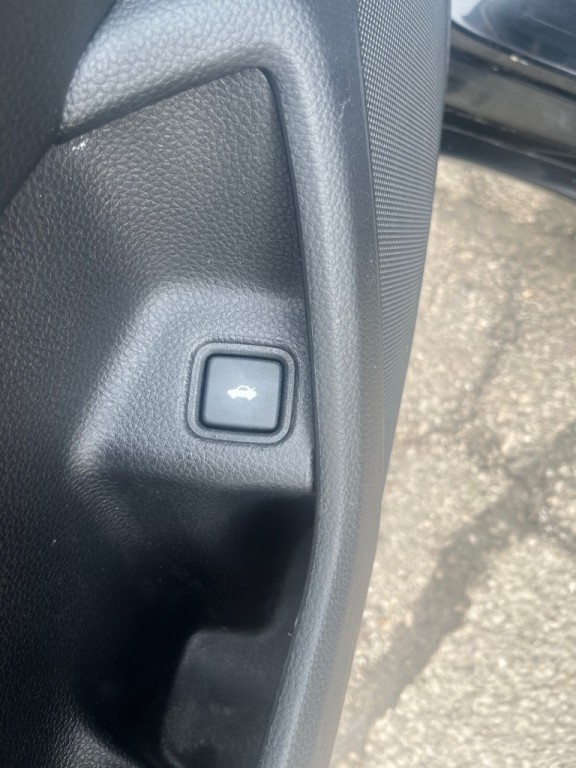 2020 Honda Accord Image 11