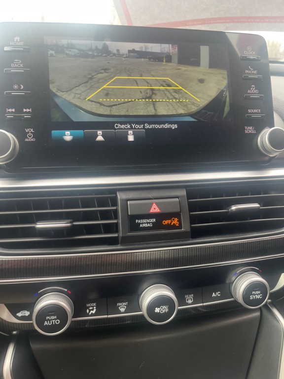 2020 Honda Accord Image 17