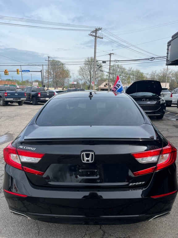 2020 Honda Accord Image 2