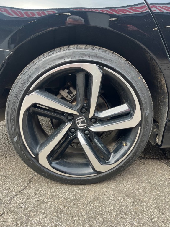 2020 Honda Accord Image 7