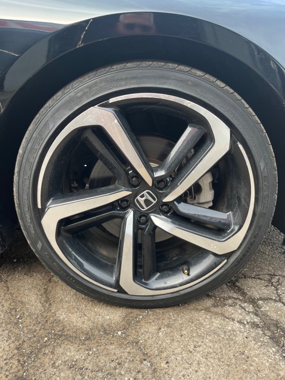 2020 Honda Accord Image 8