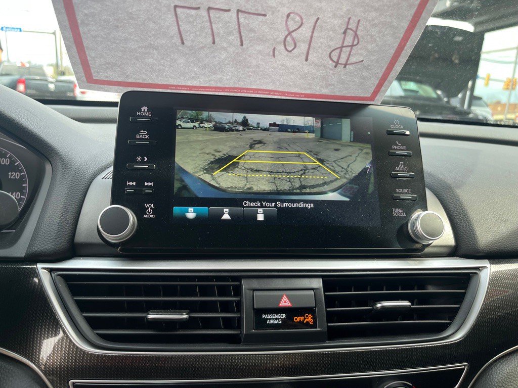 2020 Honda Accord Image 10